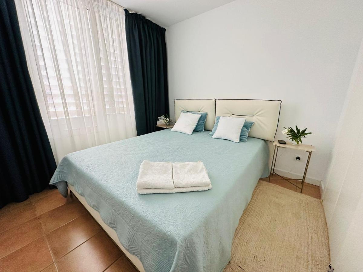 شقة Vacaciones En La Playa Calafell إل فيندريل المظهر الخارجي الصورة
